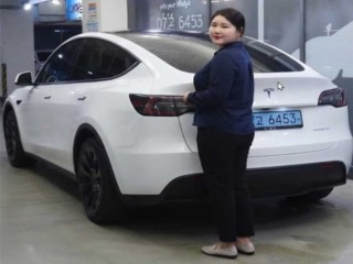 모델 Y 롱 레인지 매물 사진